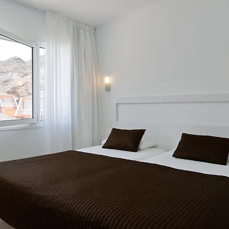 Hotel Hv Tauro
